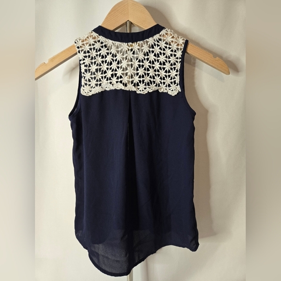 Navy Sleeveless Blouse with White Crochet Lace Back – Sheer Chiffon Style,size S - Picture 5 of 5